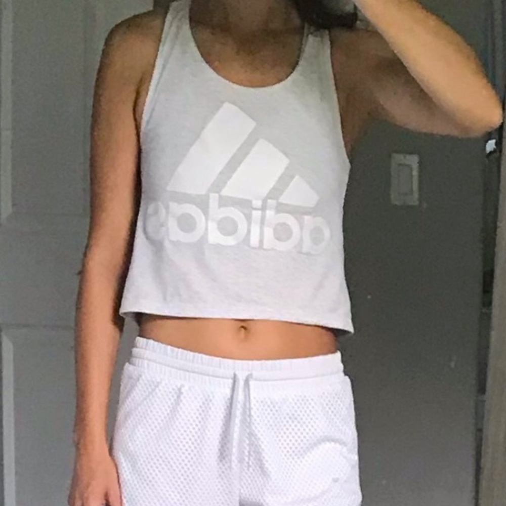Adidas crop Top  *2